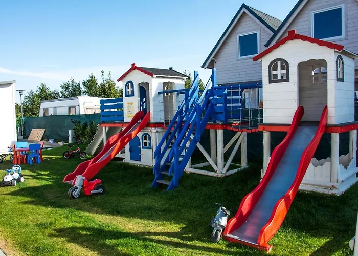 Nyaraló Przystanek Sarbinowo